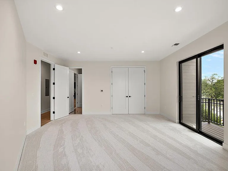 1760 E Auburn Rd #3A — Photo 21