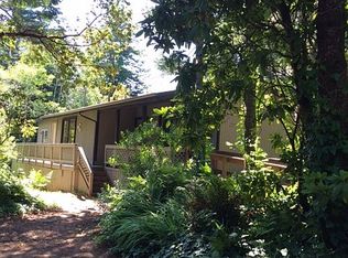 89100 Whiskey Run Ln, Bandon, OR 97411