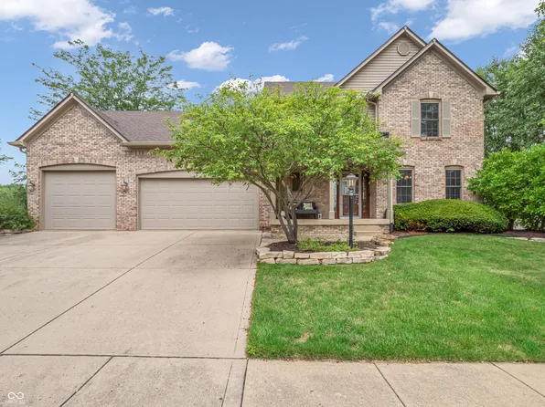 8026 Meadow Bend Dr, Indianapolis, IN 46259