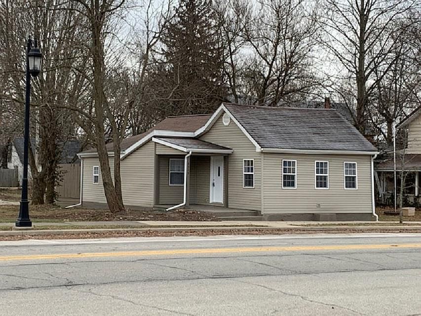 1st image of 2319 W Cumberland St