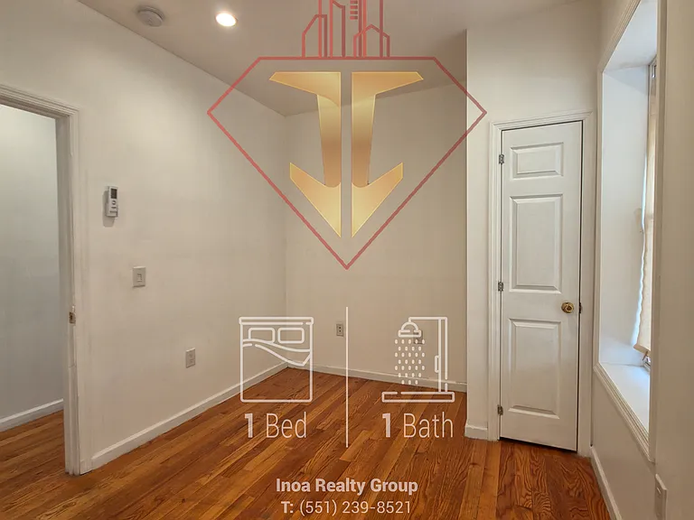 377 Danforth Ave #4 — Photo 12