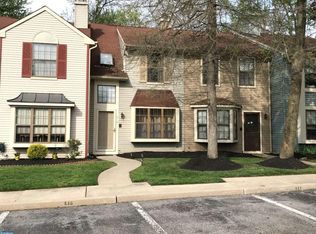 518 Essex Ct #518, West Deptford, NJ 08051