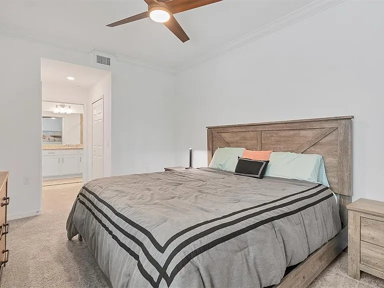 14071 Heritage Landing Blvd #326 — Photo 17
