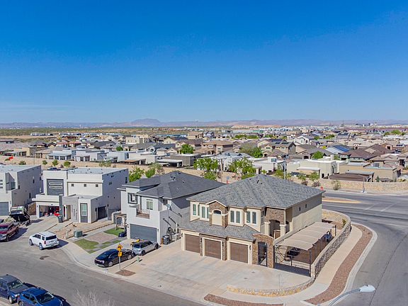 5th image of 1126 Ismael Robels Way