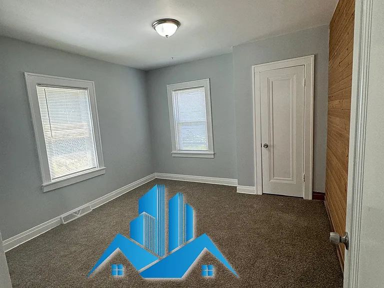 5091 Central Ave — Photo 12