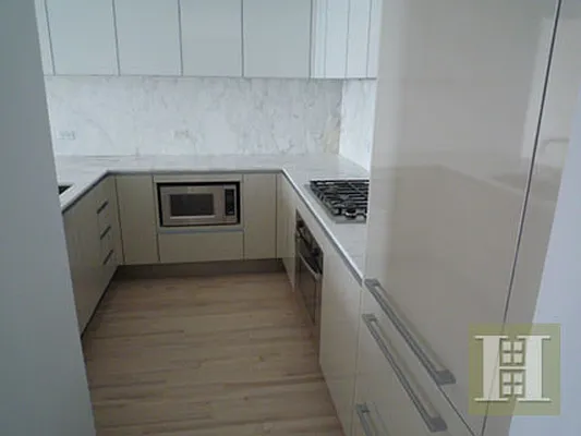 Rented by Halstead Real Estate | media 17