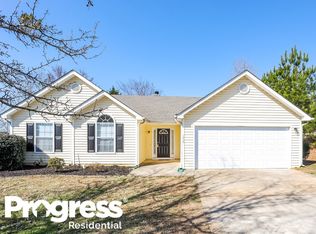 10127 Commons Way, Jonesboro, GA 30238