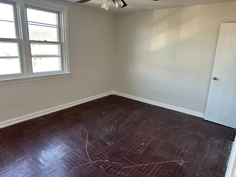 2132 Stevens St — Photo 15