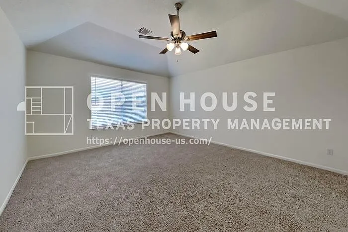 19727 Glenfinch Ln — Photo 11
