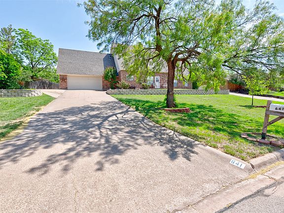 2nd image of 641 Green Valley Dr