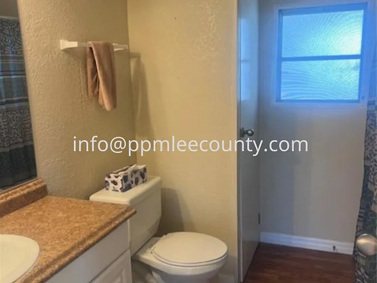 947 Strongbox Ln — Photo 10