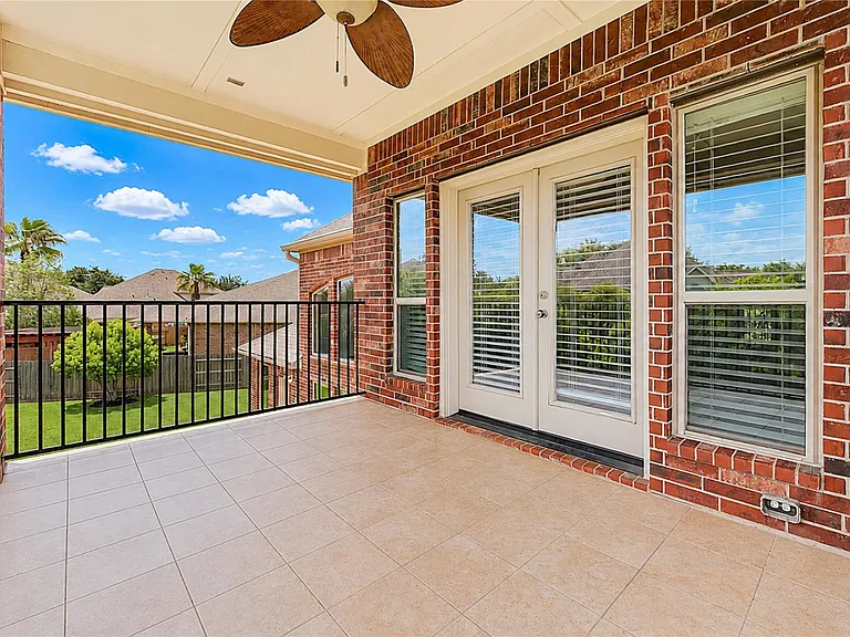 1335 Altavilla Ln — Photo 42
