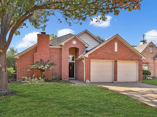 8011 Oceanside Dr, Houston, TX 77095
