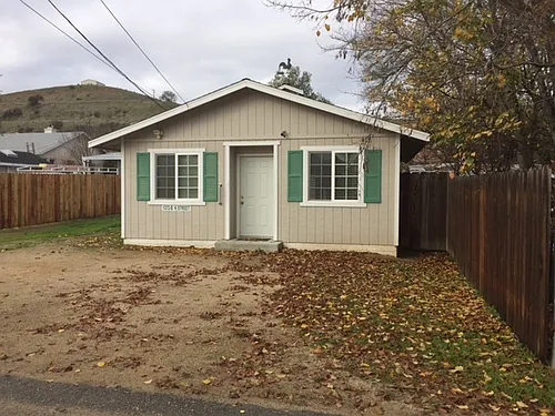 1372 K St #B Photo 1