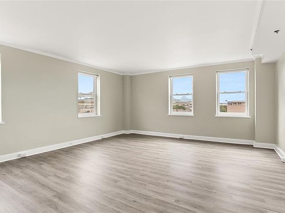 4th image of 1205 Saint Charles Ave APT 507