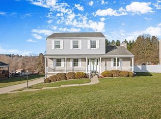 110 Weybridge Rd, Gibsonia, PA 15044