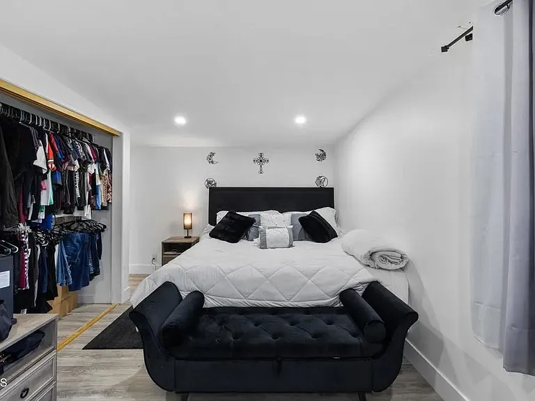11798 Kagel Canyon St — Photo 20