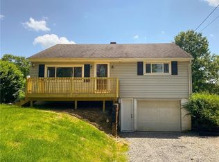 585 Ward Dr, Wintersville, OH 43953