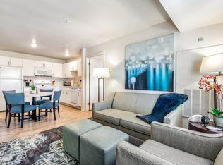 11400 E Peakview Ave #ID1041668P, Englewood, CO 80111