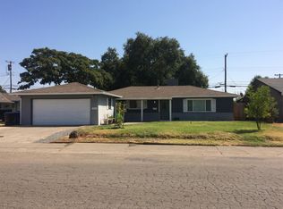 5616 Tahama St, Sacramento, CA 95841