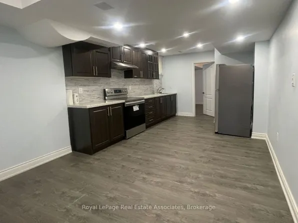 23 Bandera Dr #Basement, Brampton, ON L6Y 5Z2