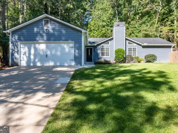 3900 Maple Wood Trl, Buford, GA 30518