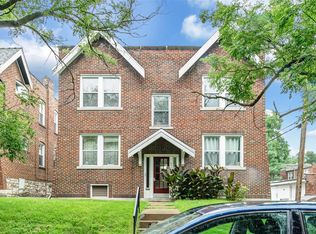 4445 Russell Blvd, Saint Louis, MO 63110