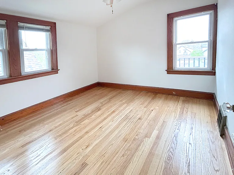 2566 S Howell Ave #A — Photo 8