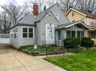 20060 Beachview Dr, Euclid, OH 44117