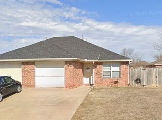 307 E Asher Ct, Rogers, AR 72758