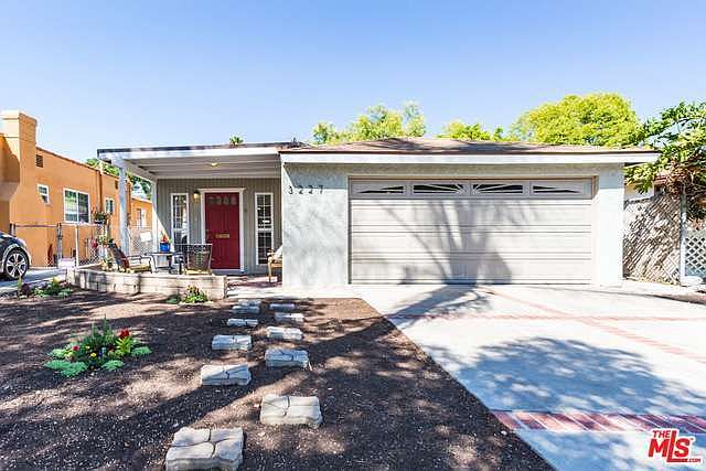 1st image of 3227 Hollydale Dr