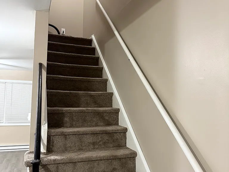 19 Maple Ave — Photo 9