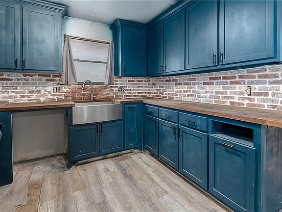 5th image of 3608 Tiffany Dr
