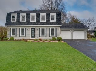 6S221 Marblehead Ct, Naperville, IL 60540