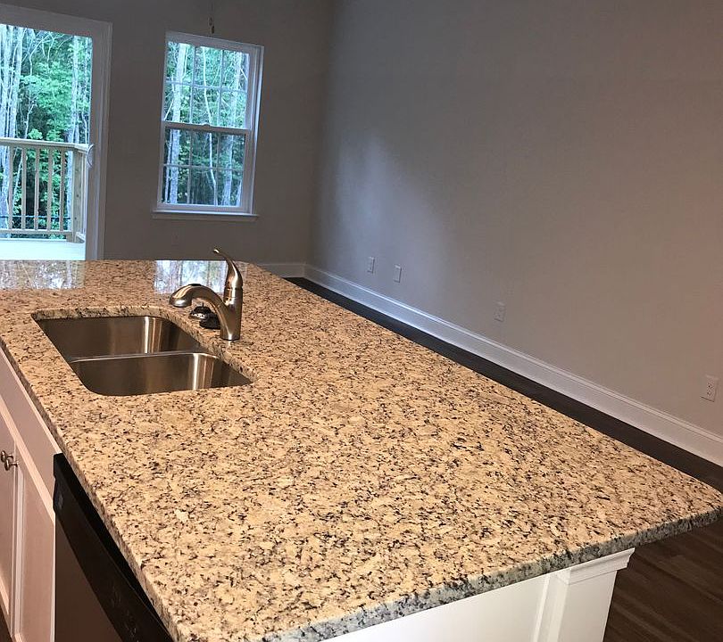 2nd image of 703 Ferguson Ln
