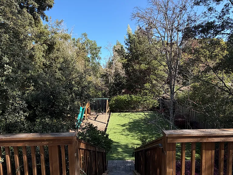 2509 Easton Dr — Photo 28