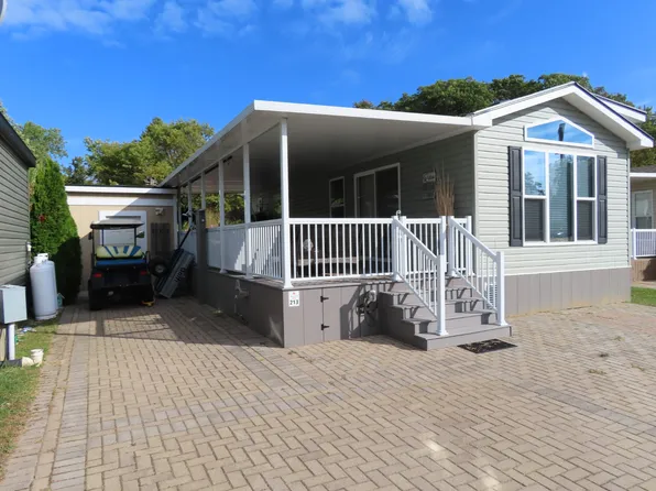 490 Empire Rd #Wbc213, Pt Colborne, ON L0S 1R0