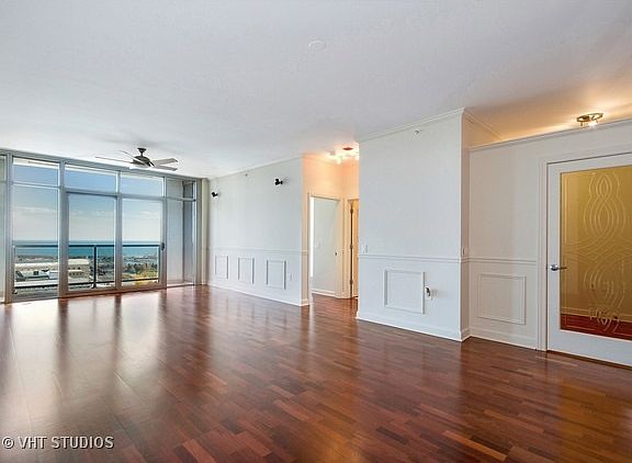 4th image of 1235 S Prairie Ave APT 1803