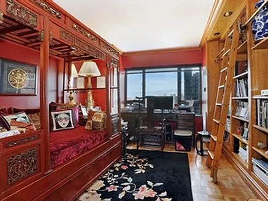 Sold by Corcoran | media 17