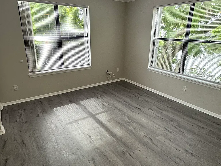 2305 N Congress Ave #22 — Photo 17