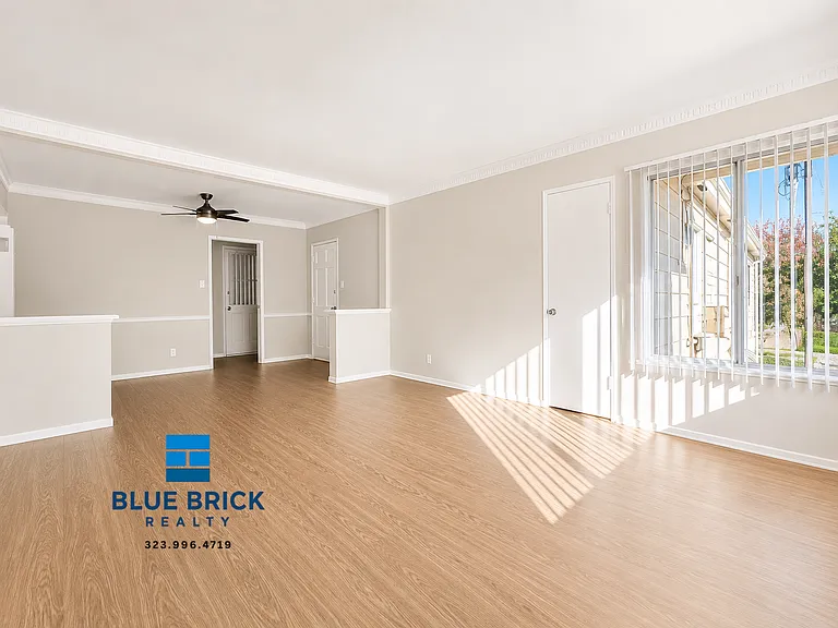 5315 Whitsett Ave #6 — Photo 17