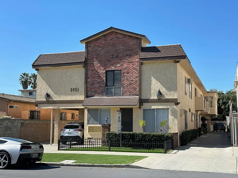 3731 Watseka Ave #9 — Photo 1