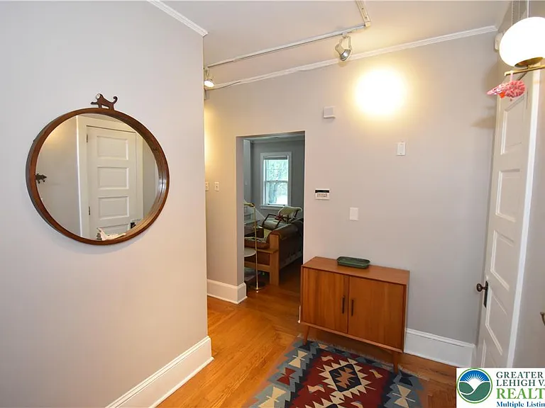 241 Spring Garden St — Photo 7
