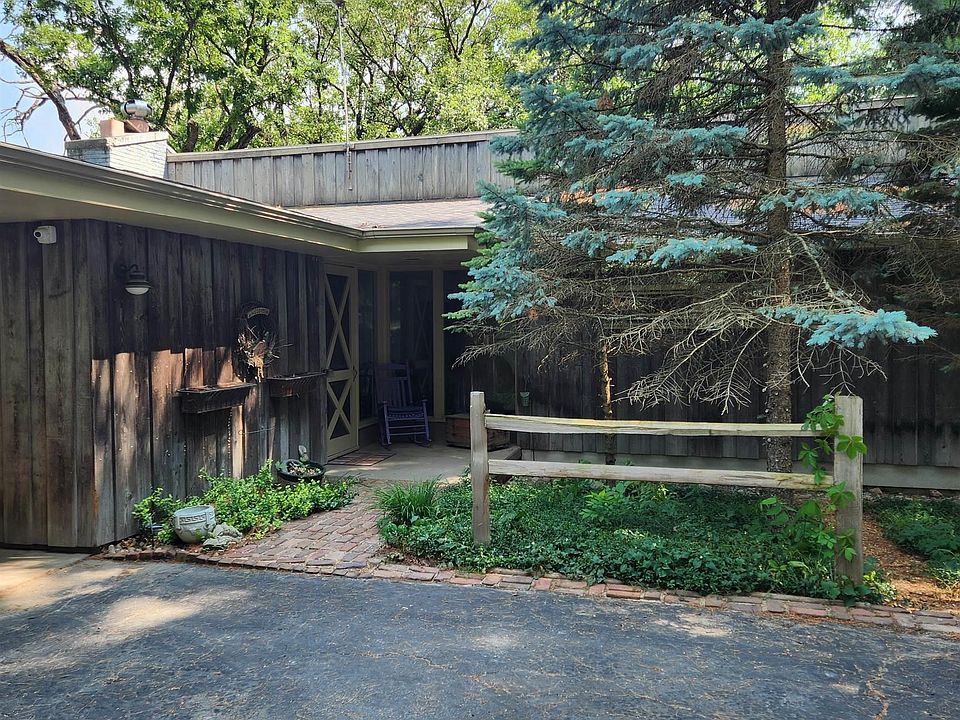 1st image of 1017 Eastwood Dr