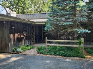 1017 Eastwood Dr, Oskaloosa, IA 52577