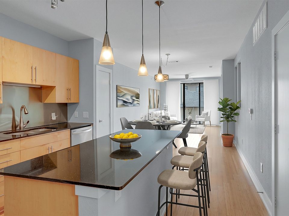 1st image of 4333 Gilbert Ave APT 215