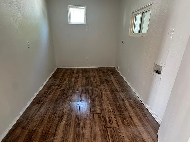 2919 El Centro Way — Photo 7