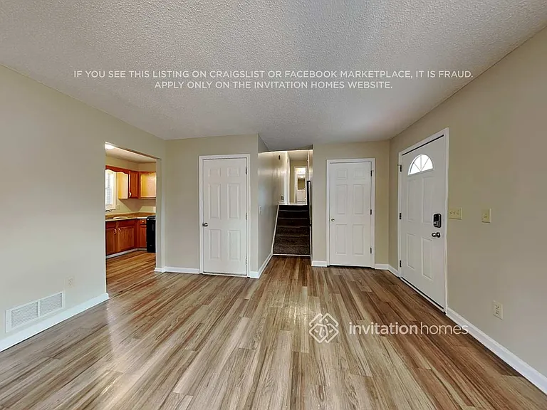 112 Auburn Park — Photo 6