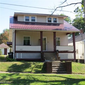 294 5th St NW, Carrollton, OH, 44615