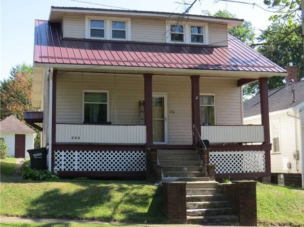 294 5th St NW, Carrollton, OH 44615